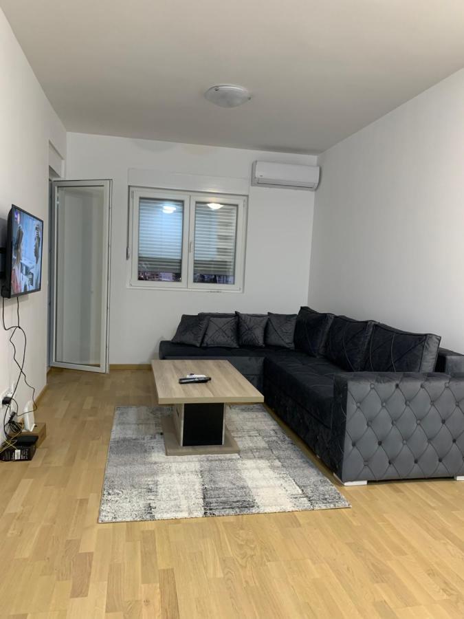 Apartment 45M2 Podgorica Exterior foto