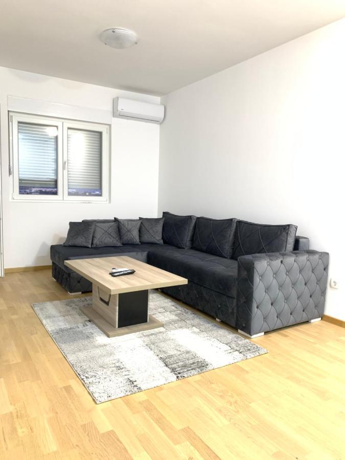 Apartment 45M2 Podgorica Exterior foto